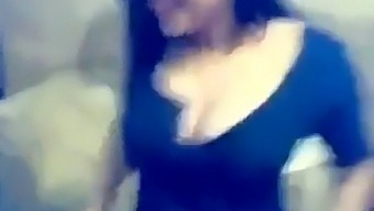 Leaked Video Of Sex In A Hostel Room At Comsats University
