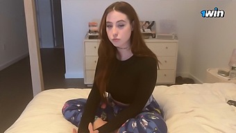 Žhavá Zrzavá Vysokoškolačka Má Sex Před Hodinou A Dostane Creampie.